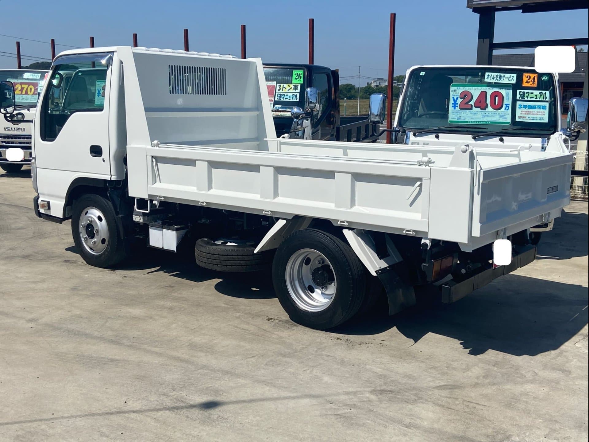 2013 Isuzu ELF 3.0 Dump Truck