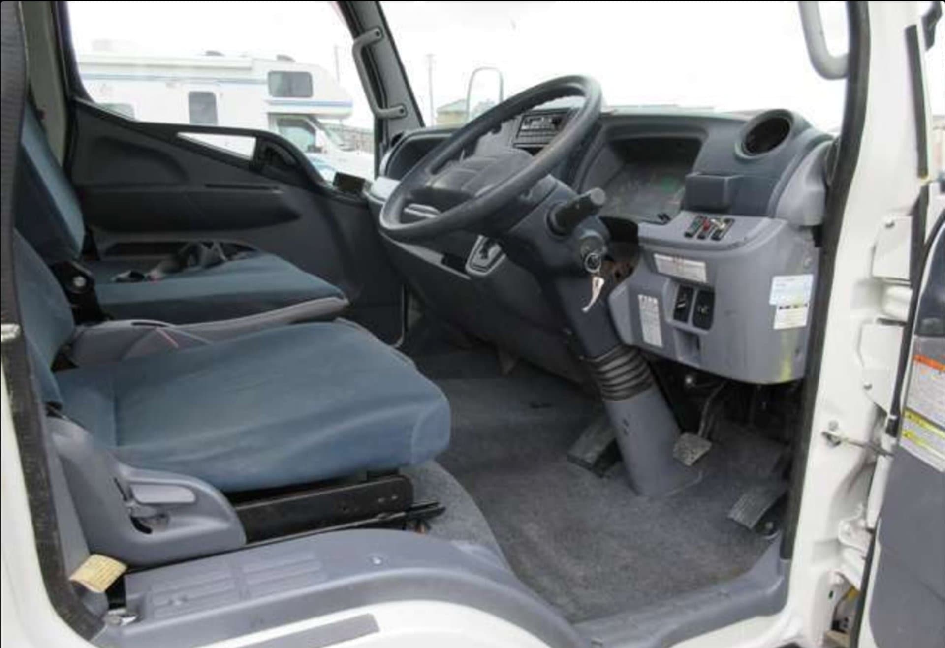 2012 Mitsubishi Fuso Canter 3.0 Wide Long Low Floor Diesel Turbo