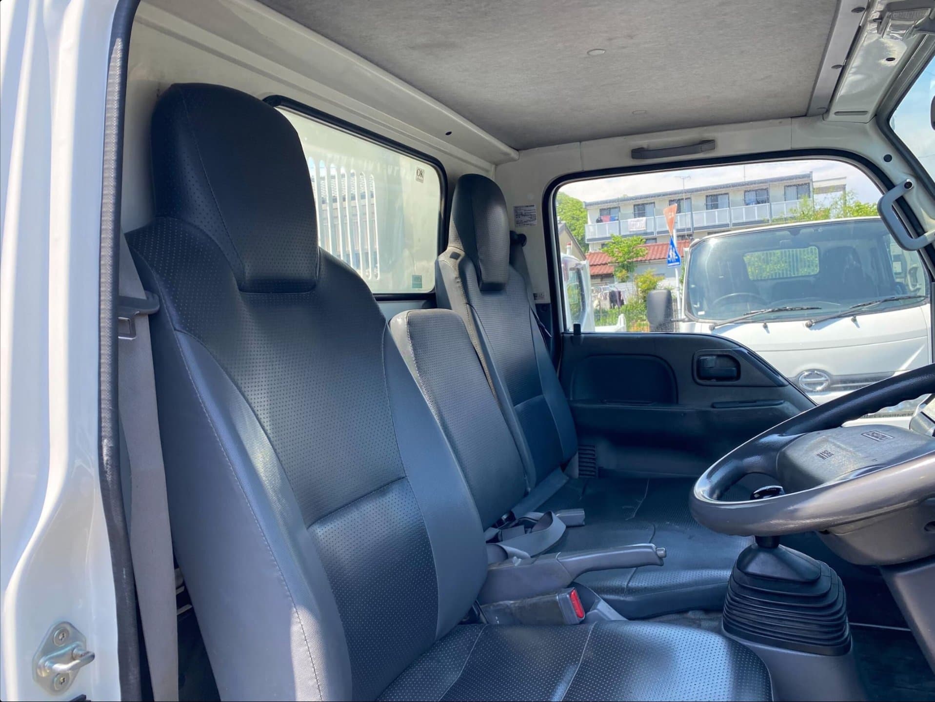2014 Isuzu ELF 3.0 Dump Truck