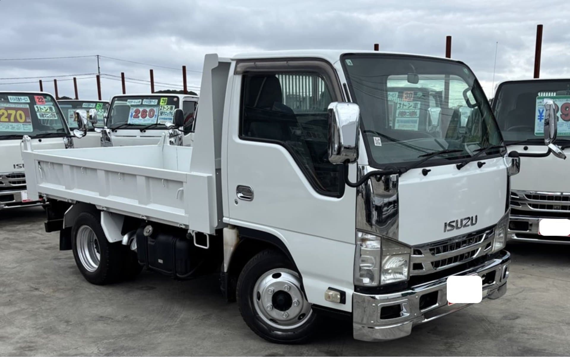 Isuzu ELF 2011