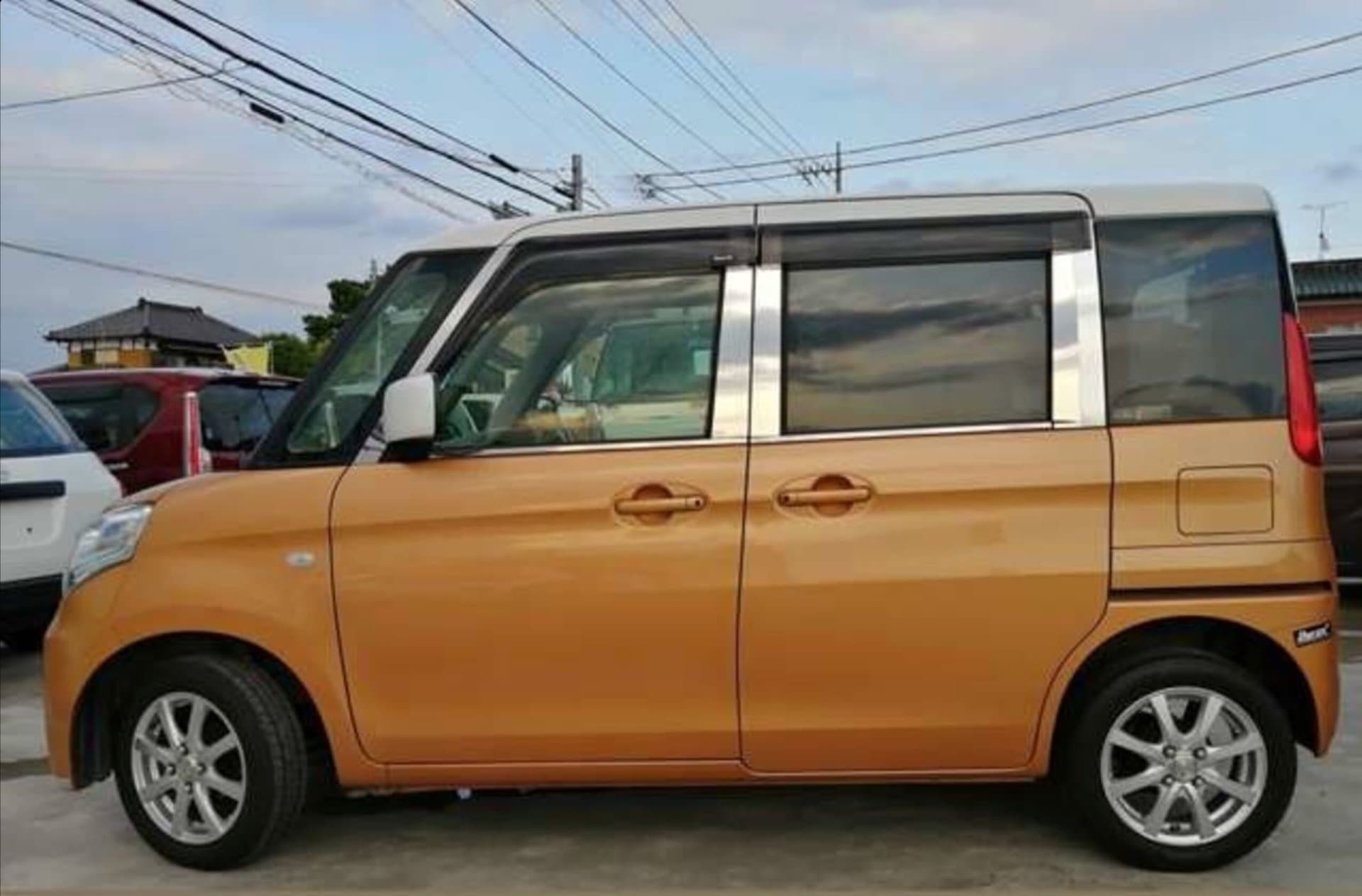 2014 Suzuki Spacia 660 X